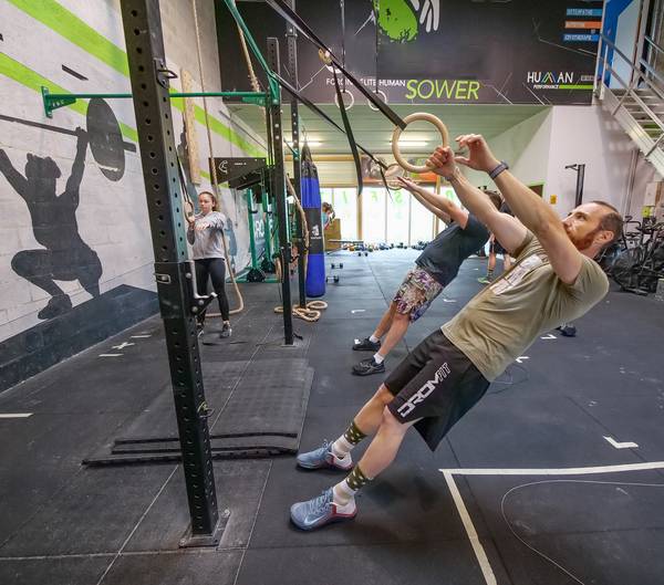 Hybrid Training Performance  - présentation des équipements sportif et musculation (3)